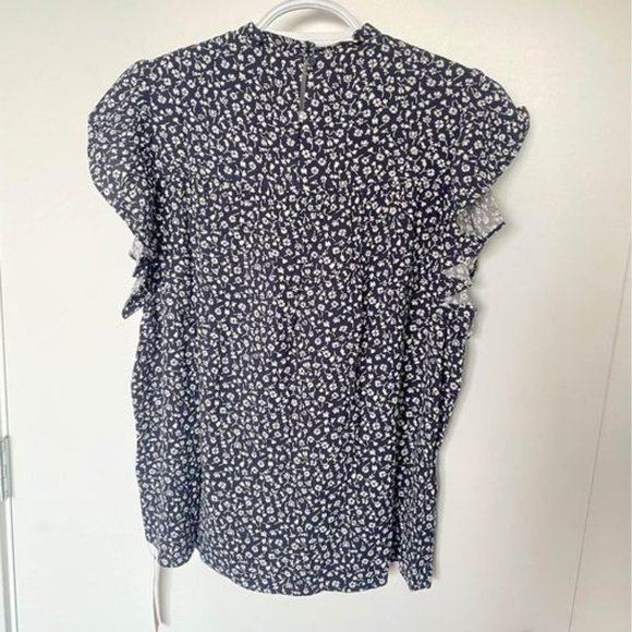 BNWT reformation rosemary top - Picture 3 of 6